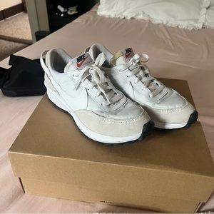 Nike Waffle Debut sneakers in White